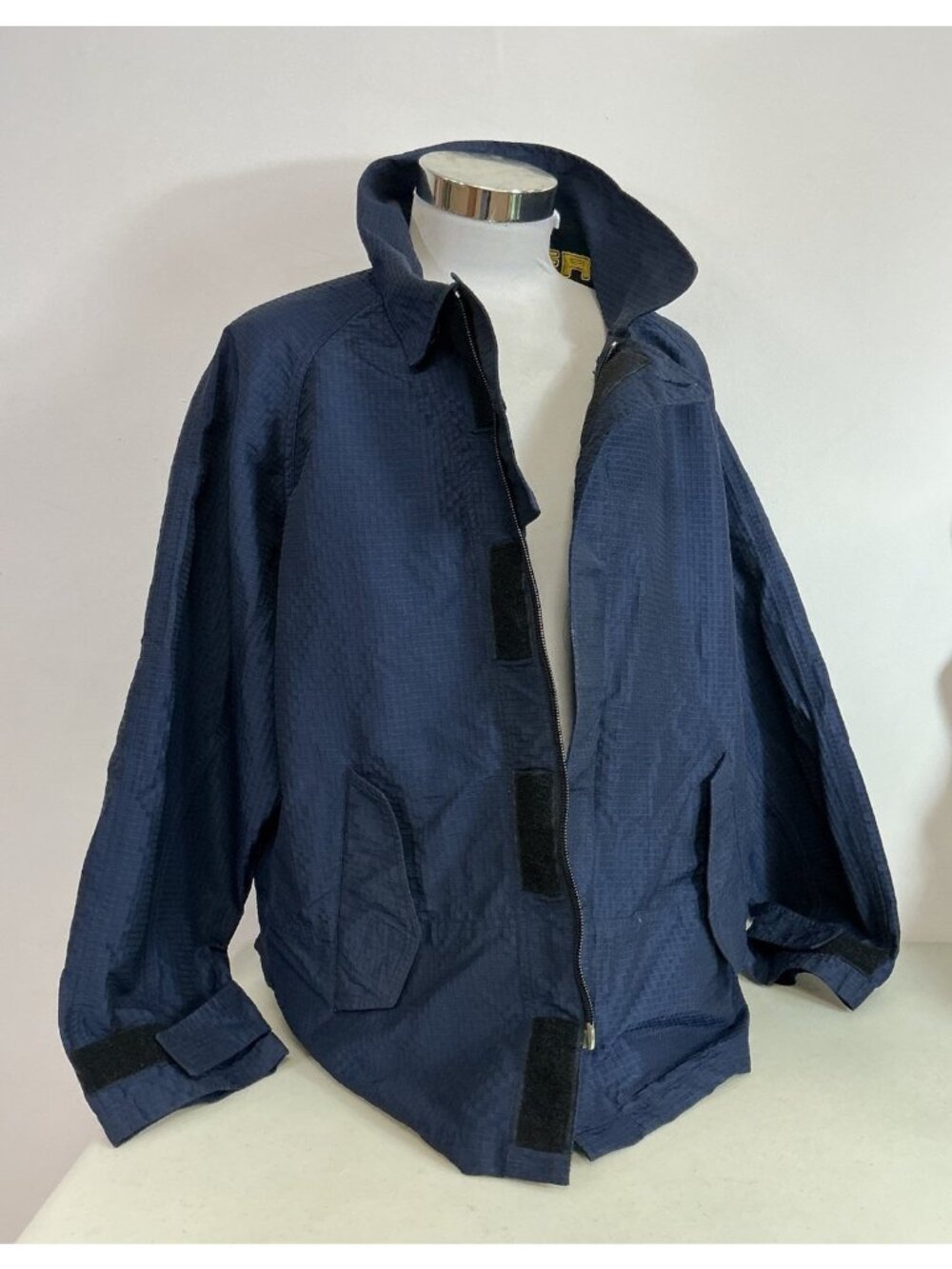 Vintage Tommy Hilfiger Windbreaker Jacket Spellout Logo 90s Sailing Mens Large